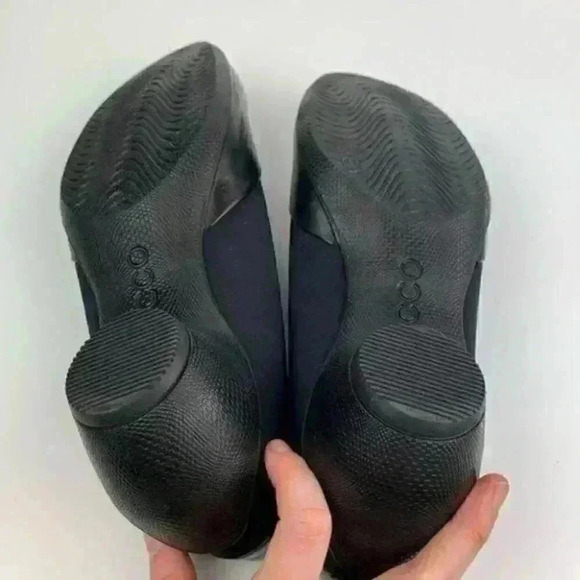 New Ecco heels 41 10-10.5 Black leather gore-Tex - Picture 5 of 9